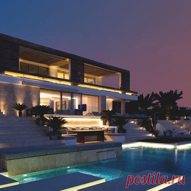 DESIGN INSPO 🏡 в Instagram: «goalsssss #goals #homegoals #architecture #architect #archdaily #interiors #interiordesign #decor #instagood #instalike #living #luxuryhomes #luxury #homeinspo #inspo #designer #design #interior #architettura #architexture»