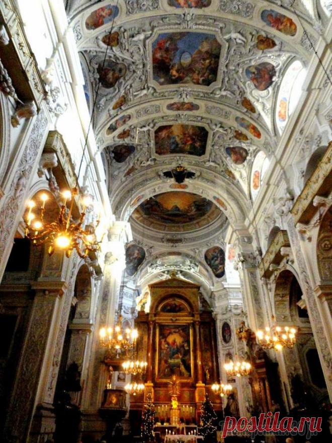 Вена 12.Церковь доминиканцев – Доминиканеркирхе Доминиканская церковь Св. Марии Ротонды расположенна в 600 м от площади Святого Стефана.Доминиканские монахи прибыли в Вену в 1226 году по приглашению герцога Леопольда VI. Во второй половине XIII век...