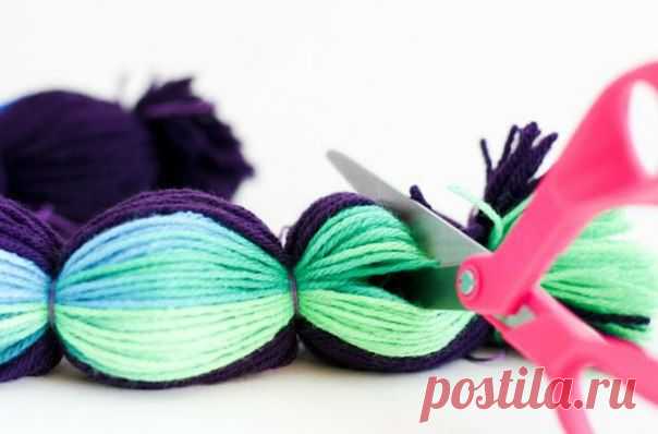 КАК БЫСТРО СДЕЛАТЬ МНОГО ПОМПОНОВ   СТИЛЬ ДОМ КРАСОТА