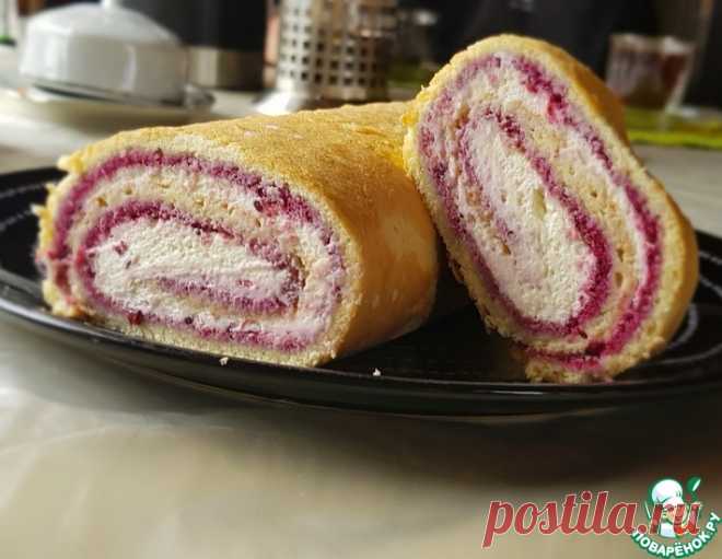 Рулет со взбитыми сливками – кулинарный рецепт