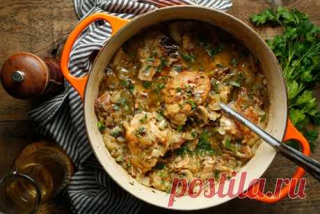 Мясо становится очень нежным и вкусным: Куриные ножки в грибном соусе Рецепт, который мне рассказала моя прабабушка!