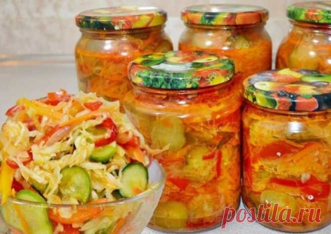 Салат «Дунайский» с зелеными помидорами, огурцами и капустой: 6 вкусов на зиму