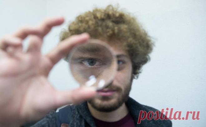 На блогера Илью Варламова составили протокол о дискредитации. Тверской суд Москвы получил протокол о дискредитации российской армии в отношении блогера Ильи Варламова, которого Минюст внес в реестр иноагентов, сообщили РБК в пресс-службе суда.