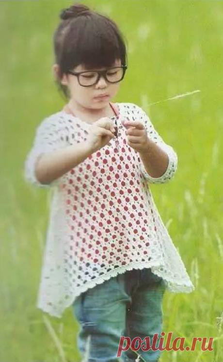 Детский пуловер крючком.