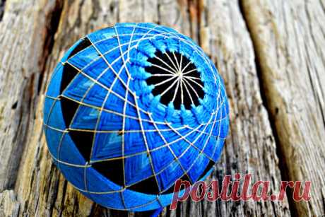 Electric Blue Lotus Flower Poi Temari Poi Flow от BroiderieStitch