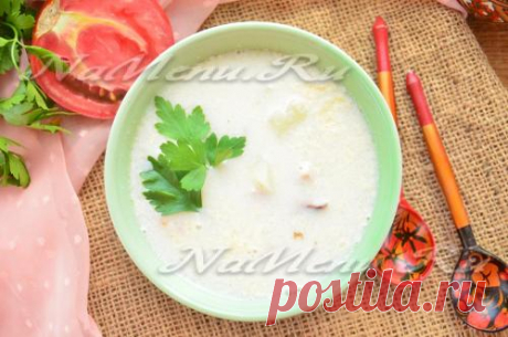 Суп с копченой курицей и плавленным сыром, рецепт с фото