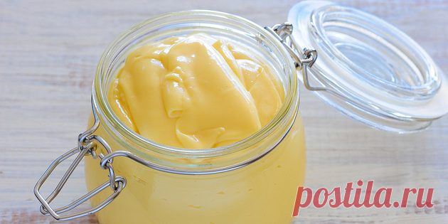 4 рецепта домашнего майонеза, который вкуснее магазинного | Эрсин Тезджан 6 секретов идеального домашнего майонеза Все ингредиенты должны быть комнатной температуры. Если готовить майонез на яйцах домашних кур, то его цвет будет