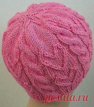 ШАПОЧКА ЖЕНСКАЯ - SWEETHEART BEANIE BY GRETCHEN TRACY
Перевод: Dinasf
Работа Людмилы Коркачевой:
Шапка связана точно по описанию, по взрослому размеру. Снуд вязала по своим расчётам, используя схему узора для шапки.