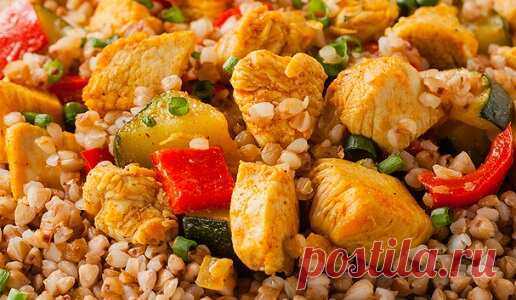 Гречка по-купечески с курицей и зеленью