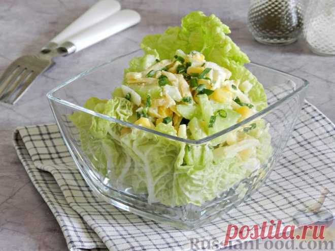 Рецепт: Салат с кукурузой, огурцами и яйцами на RussianFood.com