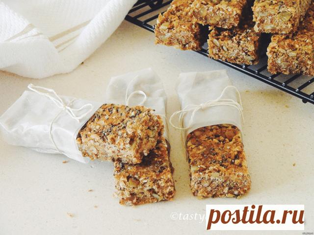 Гречневые витаминные батончики с орехами