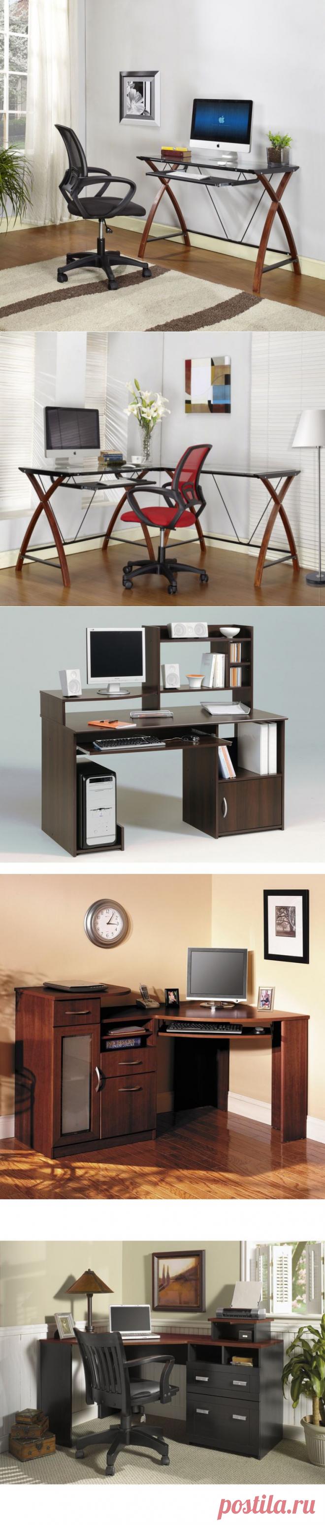 Компьютерный уголок в интерьере дома.