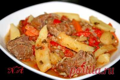 Нарханги-тушеное мясо с овощами(Узбекская кухня)