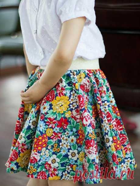 FREE #791 Ariel Girl Circle Skirt PDF Pattern | Bluprint