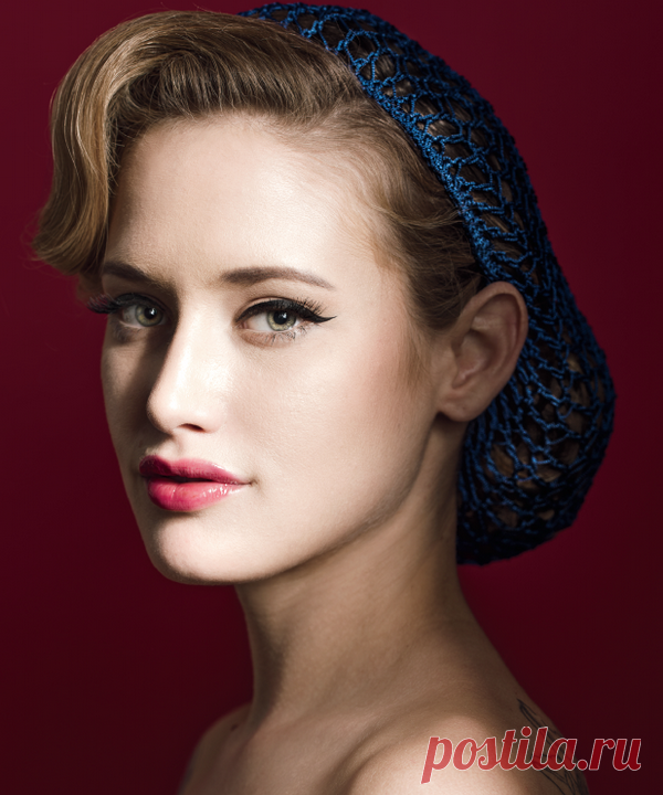 Расположение фона влияет на то, насколько темным или светлым он кажется на фотографии