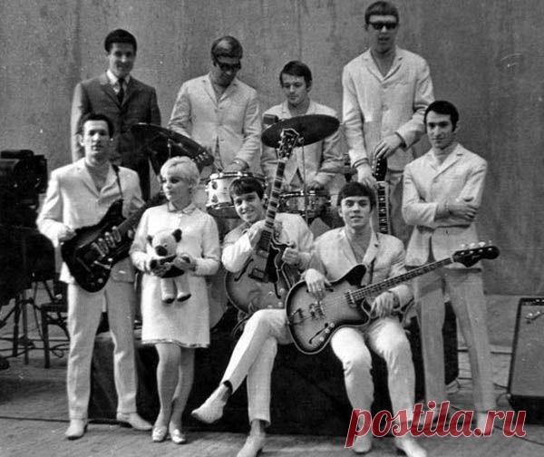 ВИА Поющие гитары