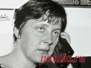 Воспоминания экс-канцлера Германии  могут похоронить карьеру Меркель.