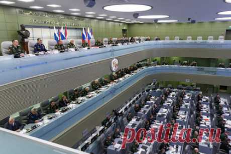 Минобороны заявило о двух сбитых украинских Су-25. Российскими средствами противовоздушной обороны в районе населенного пункта Красное знамя Николаевской области сбиты два самолета Су-25 воздушных сил Украины. Об этом во вторник, 30 августа, журналистам сообщили в Министерстве обороны России. Также сбиты пять беспилотных летательных аппаратов ВСУ.