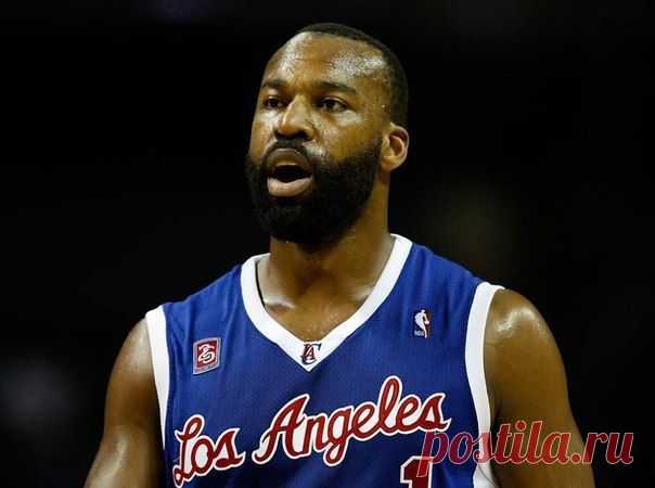 Баскетбольная площадка -  это то место, где я могу забыть о всех своих проблемах. ( Бэрон Дэвис ) / Воркаут как образ жизни