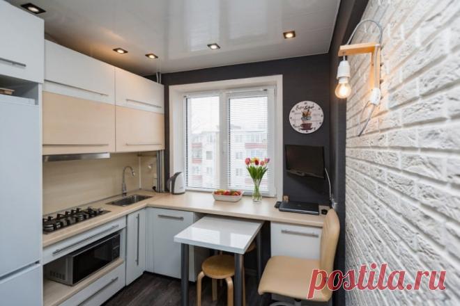 Особенности дизайна кухни 2 на 2 метра Особенности обустройства маленькой кухни 2 на 2 метра. Выбираем планировку, цвет, материалы отделки, мебель, технику, освещение и декор.