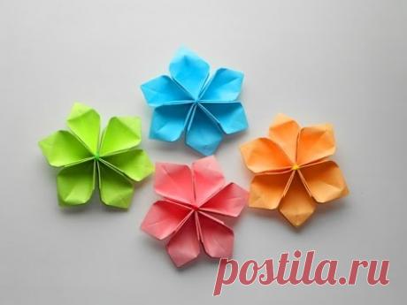 Простые Бумажные цветы. Оригами поделки