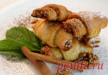 Рогалики с ореховой начинкой - Печенье