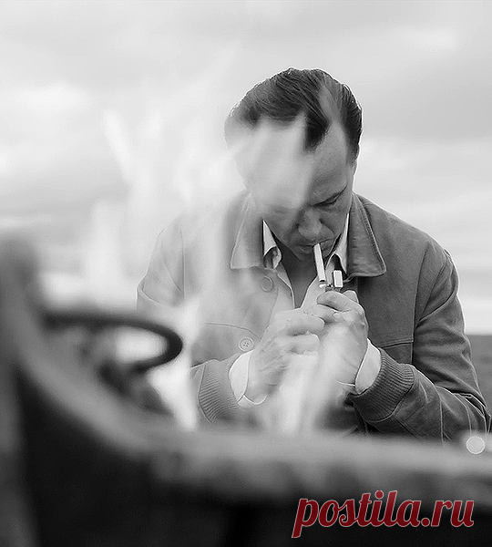 Эндрю Скотт