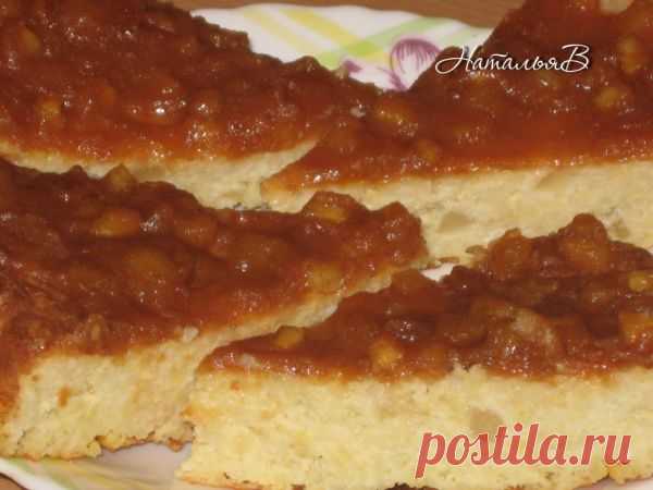 Пшенная шарлотка с карамелизованными яблоками