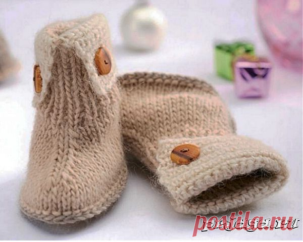 Сапожки для малышей (пинетки, топики)