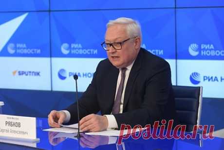 В МИД России отказались от уступок в пользу США. Заместитель главы МИД России Сергей Рябков заявил, что Москва не намерена идти на односторонние уступки, которых ждут в Вашингтоне. Таким образом дипломат прокомментировал предстоящие консультации в Женеве по вопросам безопасности. По словам Рябкова, Москва разочарована сигналами из Вашингтона и Брюсселя.