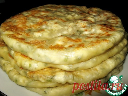Плацинды с творогом и зеленью - кулинарный рецепт