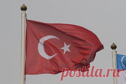 В Турции озвучили условие одобрения членства Швеции в НАТО. Турция готова поддержать членство Швеции в НАТО в случае, если Соединенные Штаты сдержат обещание по одобрению продажи Анкаре истребителей F-16. Об этом пишет издание Hürriyet со ссылкой на источники. Ранее турецкий лидер Реджеп Тайип Эрдоган заявил, что Штаты отправляют Греции истребители F-16.