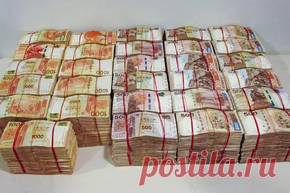 В Гонконге поймали отмывавшую миллионы долларов банду контрабандистов. Таможенники Гонконга задержали банду, обвиняемую в отмывании и контрабанде преступных доходов. В ходе операции сотрудников были арестованы пять человек. По данным правоохранителей, за три месяца криминальной деятельности группировка отмыла и вывезла из города более 21 миллиона долларов США.