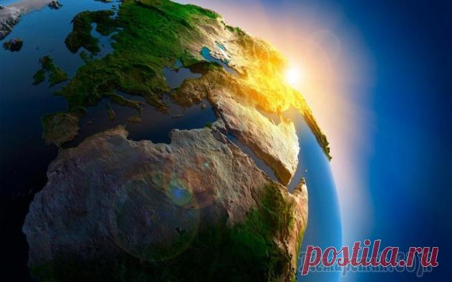 23 факта о земле, которые вы не знали Наша планета довольно удивительна и уникальна. Это единственная планета нашей Солнечной системы, которая, насколько нам известно, имеет жизнь, и она также самая красивая. (Мы можем быть предвзятыми зд...