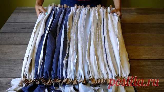 Плетём уютный коврик из остатков ткани своими руками — Сделай сам, идеи для творчества - DIY Ideas