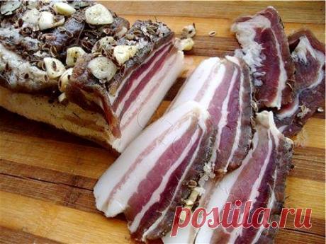 ЗАСОЛКА САЛА ХОДОДНЫМ «МОКРЫМ» СПОСОБОМ        
Свиное сало… Прохладное, нежное, душистое, домашнее, с перчиком, да так и тает во рту.
Казалось бы, сало – это почти 100% жир, огромное количество холестерина. А вот вреда от него при умеренном потреблении никакого, одна польза. 
Хорошая засолка сала у вас получится лишь в том случае, если вы правильно выберите сало. Хорошее, не жилистое сало выбрать очень легко. Во-первых,… продолжить &gt;&gt;&gt;