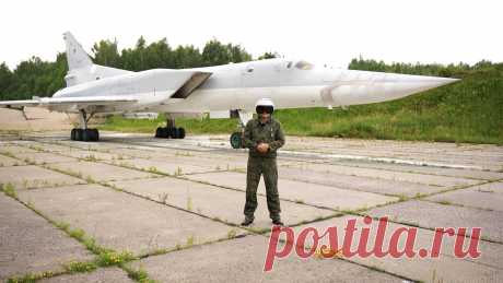 Вместо Ту-22М3 — ракетный удар по аэродрому https://www.seoded.com/2024/07/tu-22-m3.html
