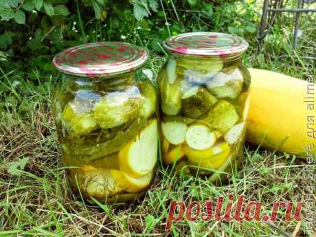 👌 Невероятно вкусная заготовка на зиму из огурцов и кабачков, рецепты с фото Обалденно вкусные огурчики с кабачками, закрытые в одной банке – это очень вкусный рецепт заготовки на зиму, которая делается, к тому же, достаточно просто. Получаются такие овощи...