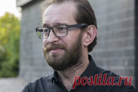 Домограров-младший рассказал, позовет ли Хабенского в фильм по Стругацким. Александр Домогаров-младший экранизирует детектив «Отель «У погибшего альпиниста»»