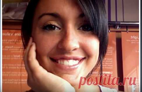 Девушка захотела улыбку как у Анджелины Джоли, но из-за некачественной работы теперь не может сомкнуть губы | Краше Всех