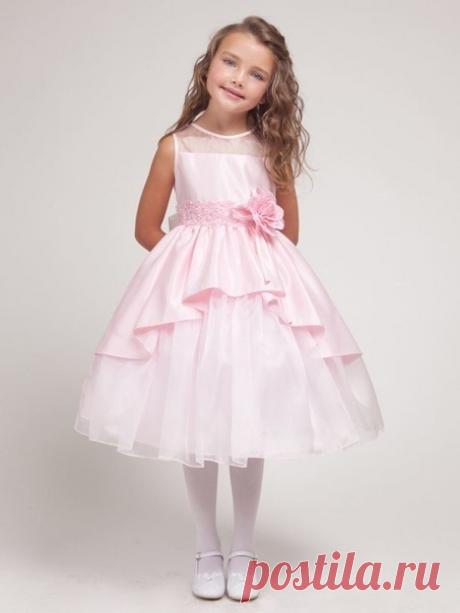 Праздничное платье.Размеры: детям от года до 14 лет.
выкройки