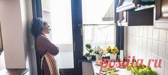 «Мы вместе 20 лет. Семья для меня всегда на первом месте — так меня воспитали. У меня две дочери 24 и 18 лет, есть чудесный внук. Старшая дочь от первого брака. Муж воспитан иначе, он «человек-праздник». При этом он главный добытчик в семье...» #познаниесебя #психологияженщины #психологияотношений #вопроспсихологу