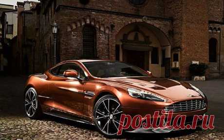 Aston-martin 10