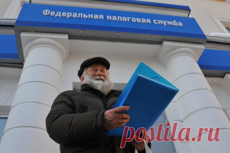 Плохая новость от ФНС для работавших до 1998 года пенсионеров – как теперь решать проблему со стажем? Чехарда в пенсионном законодательстве современной России создает проблемы многим гражданам. Мало того, что размеры пенсионных выплат ...