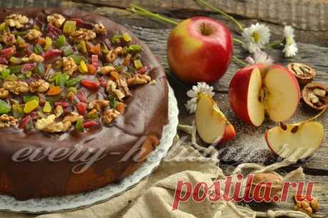 Шарлотка на кефире пышная с яблоками в духовке