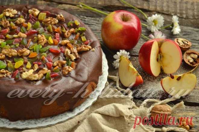 Шарлотка на кефире пышная с яблоками в духовке