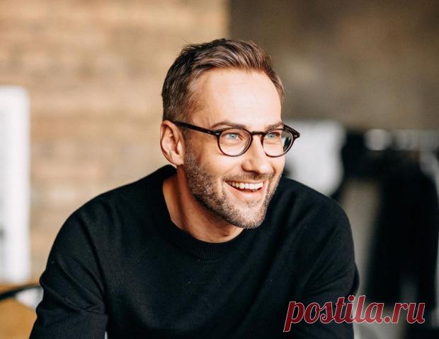 Как выглядит сын Жанны Фриске и Дмитрия Шепелева: ведущий впервые показал фото Платона