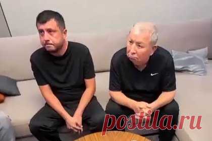 Спецназ ФСБ высадился к особняку российского чиновника. В его доме нашли мешки с долларами, оружие и драгоценности
