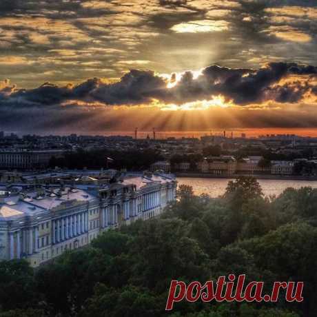 Закат над Питером