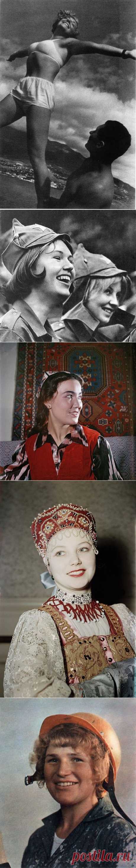 Студентка, комсомолка, спортсменка и просто красавица! / Назад в СССР / Back in USSR